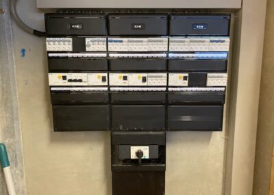 Installatie groepenkast melkvee bedrijf Kootstertille